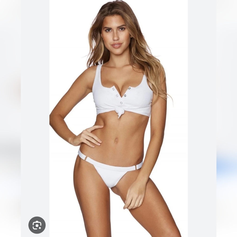 Beach Bunny Tide Knot Top